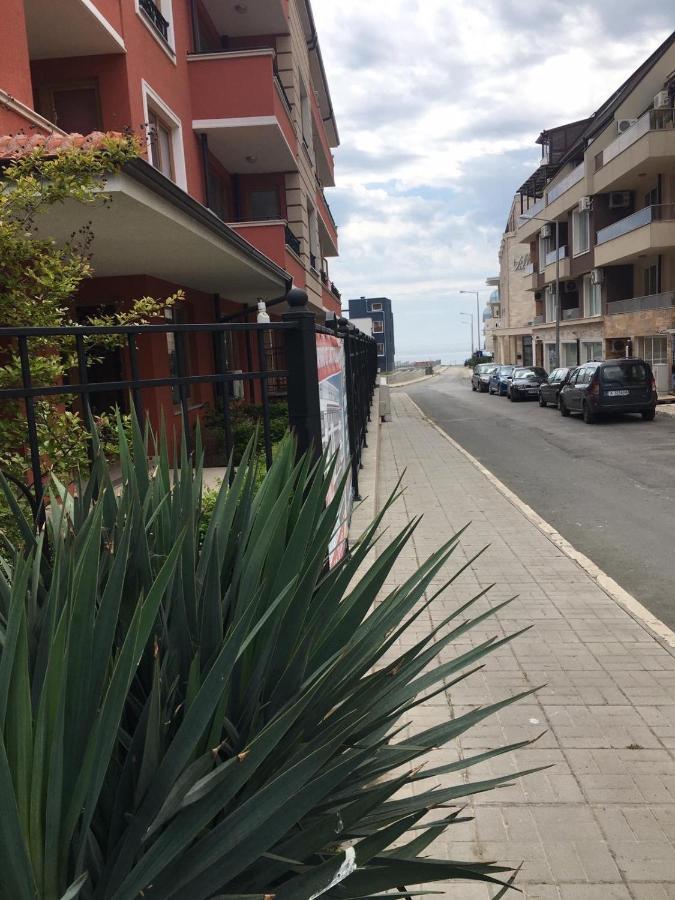 Villa Rossa Apartments Ravda Exterior foto